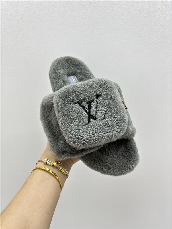 2025112818453431 300